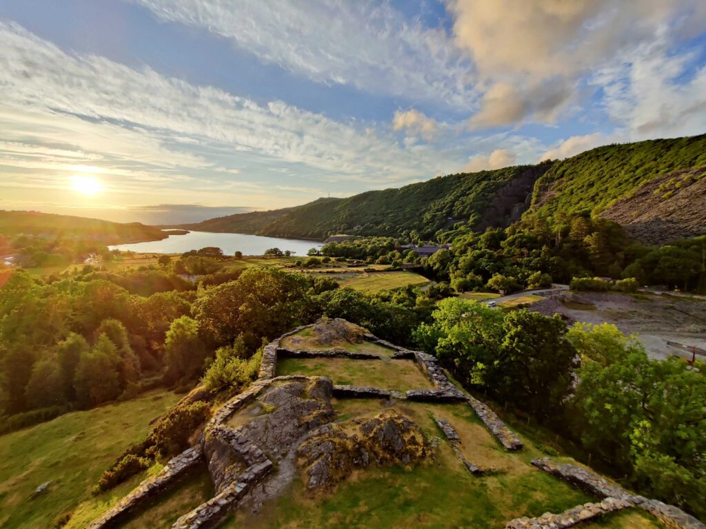 A sunset view of Llanberis landscape in Snowdonia
